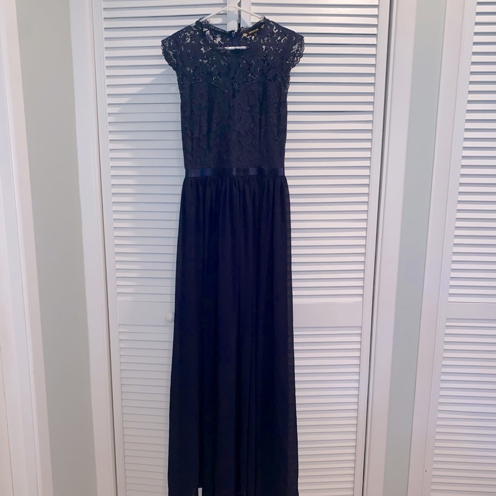 Navy maxi formal dress. Worn once.